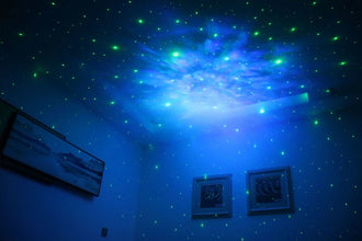 Galaxy Star Projector LED Night Light Starry Sky Astronaut Porjectors Lamp For Decoration Bedroom Home Decorative Children Gifts