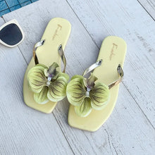 New Flip Flops Women's Slippers 2025 Summer Square Toe Flat Sandals Outdoor Casual Slippers Women Fashion Flowers Shoes Ladies