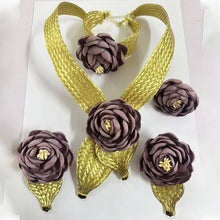 2025 New High Quality African Big Purple Flower Pendant Women Jewelry Set Dubai Gold Plated Luxury Thick Collar Necklace Earring