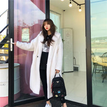 Women's Lamb Fur Coat Warm Autumn Winter Outerwear Jacket