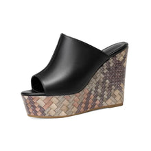 Women Wedges High Heels Slippers Women Designer Platform Sandals Trend Comfortable Slip on Slippers 2024 New Summer Slides Women