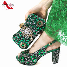 2024 Fashion New Arrivals INS Hot Sale Full Crystal Shinning Shoes and Bag Set for Dress in Red Color Sandals Christmas Party