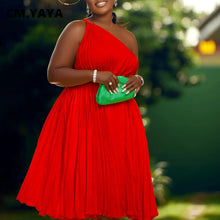 CM.YAYA Women One Shoulder Sleeveless Big Swing Pleated Knee Length Dress 2023 Fashion Street Vestidos Sexy Chic Dresses