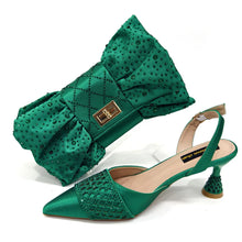 2025 New Elegant Nigerian Women’s Wine Colour Heeled Shoes and Rhinestone Handbag Set – Italian Design for Parties and Weddings