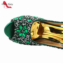 2024 Fashion New Arrivals INS Hot Sale Full Crystal Shinning Shoes and Bag Set for Dress in Red Color Sandals Christmas Party